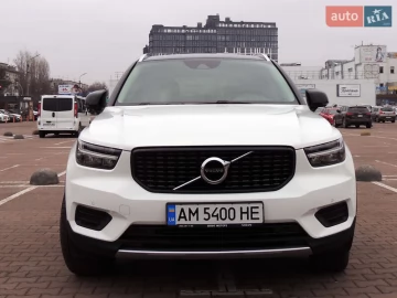 Авто Volvo Xc40 2020 № 7397548