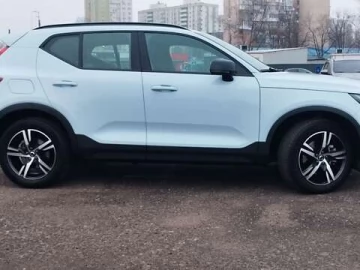 Авто Volvo Xc40 2023 № 7397589