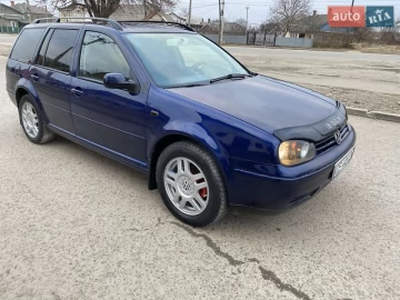Авто Volkswagen Golf 2000 № 7397699
