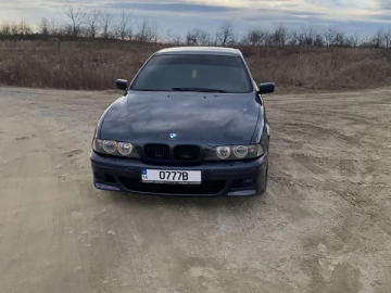 Авто BMW 5 Series 2002 № 7398319