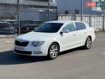 Авто Skoda Superb 2013 № 7398628
