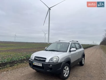 Авто Hyundai Tucson 2010 № 7398648