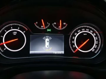 Авто Opel Insignia 2013 № 7398973