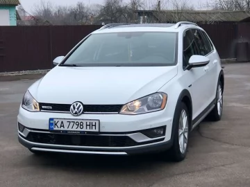 Авто Volkswagen Golf 2016 № 7399064