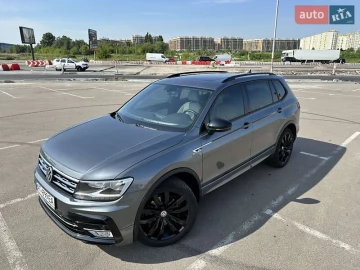 Авто Volkswagen Tiguan 2019 № 7399333