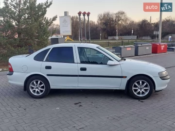Авто Opel Vectra 1999 № 7399413