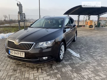 Авто Skoda Superb 2014 № 7399926