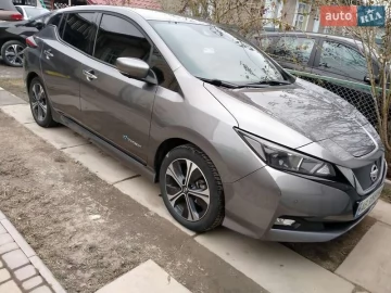 Авто Nissan Leaf 2019 № 7400270