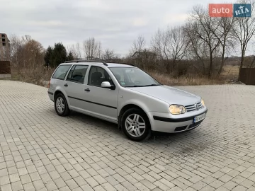 Авто Volkswagen Golf 2001 № 7400670