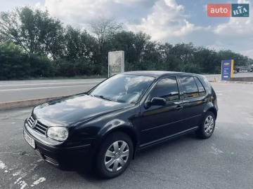 Авто Volkswagen Golf 2000 № 7400693