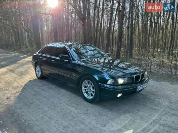 Авто BMW 5 Series 2002 № 7400985