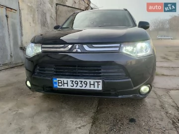 Авто Mitsubishi Outlander 2013 № 7402110