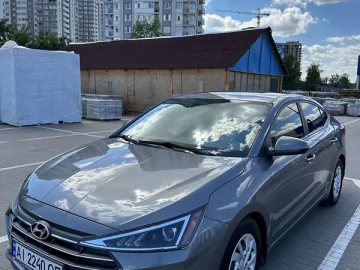Авто Hyundai Elantra 2019 № 7402147