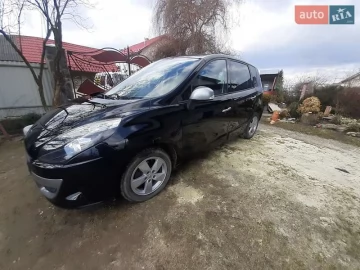 Авто Renault Megane Scenic 2011 № 7402213
