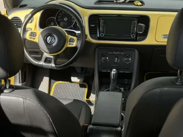 Авто Volkswagen Beetle 2012 № 7402241