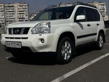 Авто Nissan X-Trail 2010 № 7402391
