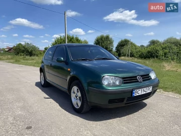 Авто Volkswagen Golf 1999 № 7402657