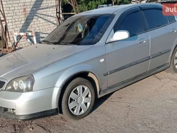 Авто Chevrolet Evanda 2005 № 7402666