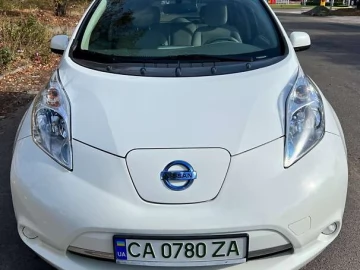 Авто Nissan Leaf 2015 № 7402708