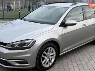 Авто Volkswagen Golf 2019 № 7403225