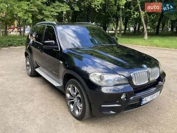 Авто BMW X5 2010 № 7403254