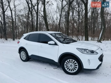 Авто Ford Kuga 2022 № 7403256