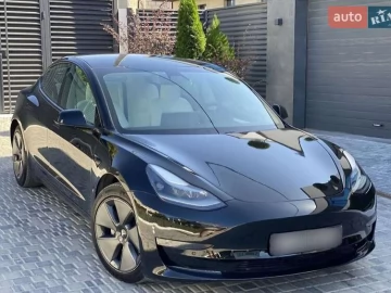 Авто Tesla Model 3 2021 № 7403279