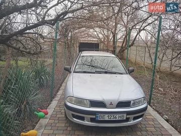 Авто Mitsubishi Carisma 2000 № 7403402