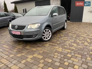 Авто Volkswagen Touran 2007 № 7403465