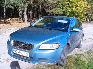 Авто Volvo V50 2008 № 7403483