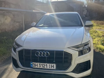 Авто Audi Q8 2018 № 7403585