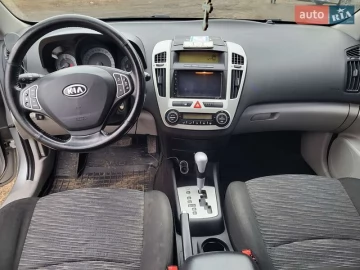 Авто KIA Ceed 2008 № 7403806