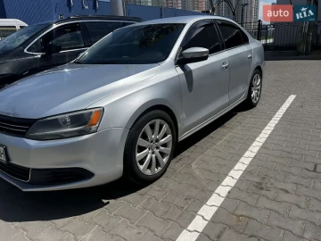 Авто Volkswagen Jetta 2012 № 7403872