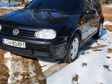Авто Volkswagen Golf 2000 № 7404141