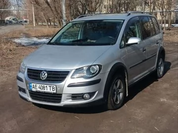 Авто Volkswagen Touran 2007 № 7404265