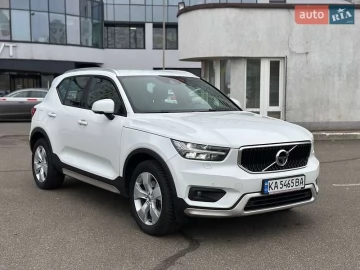 Авто Volvo Xc40 2020 № 7404755