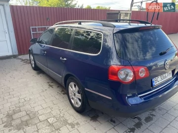 Авто Volkswagen Passat 2009 № 7405108