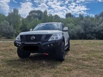 Авто Nissan Patrol 2010 № 7405380