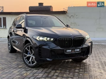 Авто BMW X5 2023 № 7405394
