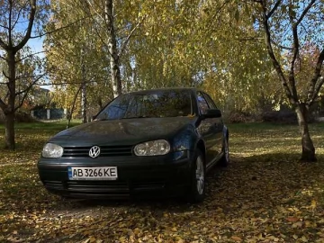 Авто Volkswagen Golf 2000 № 7405462