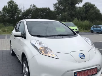 Авто Nissan Leaf 2017 № 7405701