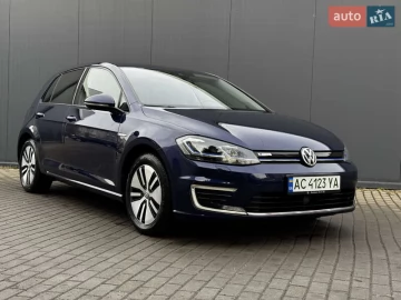 Авто Volkswagen E-Golf 2017 № 7405829