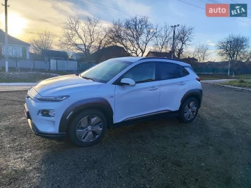 Авто Hyundai Kona Electric 2019 № 7405878