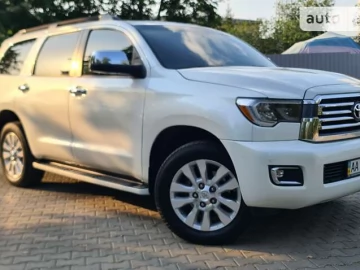Авто Toyota Sequoia 2016 № 7405986