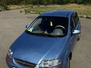 Авто Chevrolet Aveo 2005 № 7406081