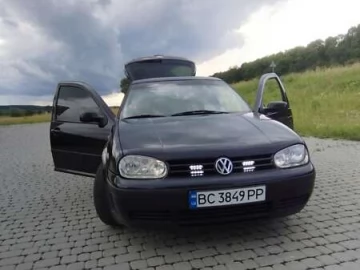 Авто Volkswagen Golf 1999 № 7406090