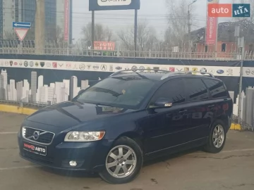 Авто Volvo V50 2012 № 7406334