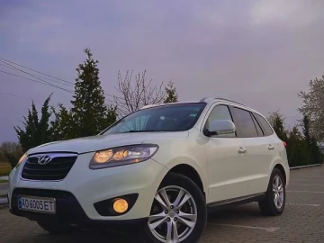 Авто Hyundai Santa Fe 2011 № 7406470