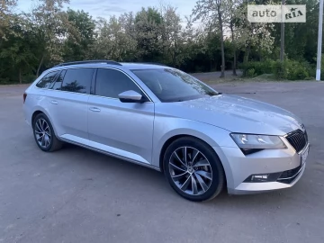 Авто Skoda Superb 2016 № 7406510