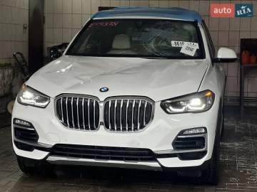 Авто BMW X5 2021 № 7406765